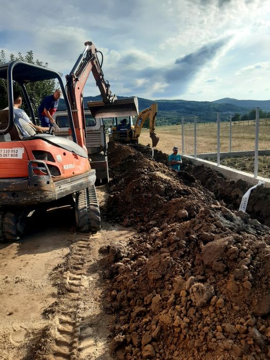 De vînzare loc ,pentru construcție CASĂ