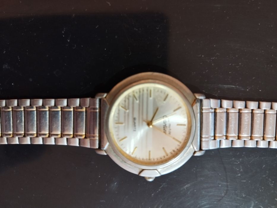 Винтидж Кварцов Часовник (Работещ) – Метална Разтегателна Верижка