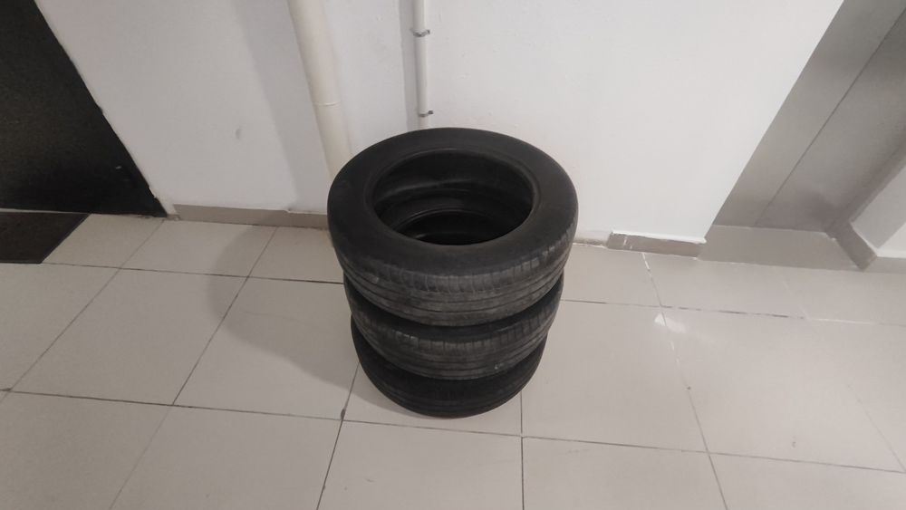 Шины Michelin 3 штуи