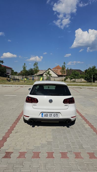 Volkswagen Golf 6 GTI
