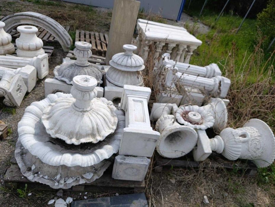 Градински Сет, произход Италия, материал цимент