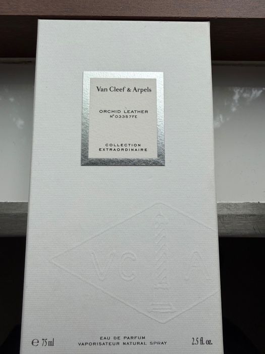 Van Cleef orchid leather