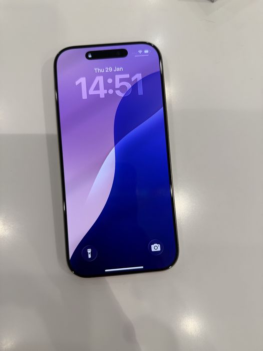 Iphone 16 pro 256 natural 97% baterie