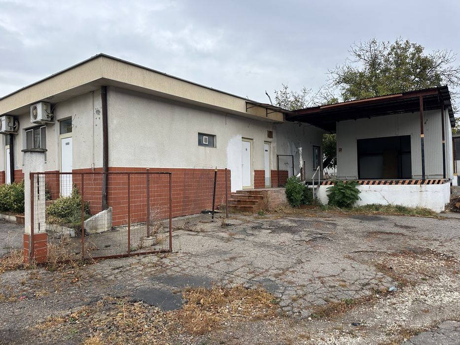 Дава се под наем Промишлена сграда в Шумен, Добруджански - 10000 кв.м за 510 € - Снимка #12