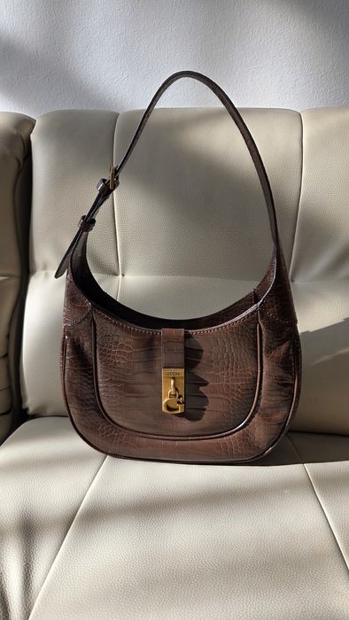 Дамска чанта Guess