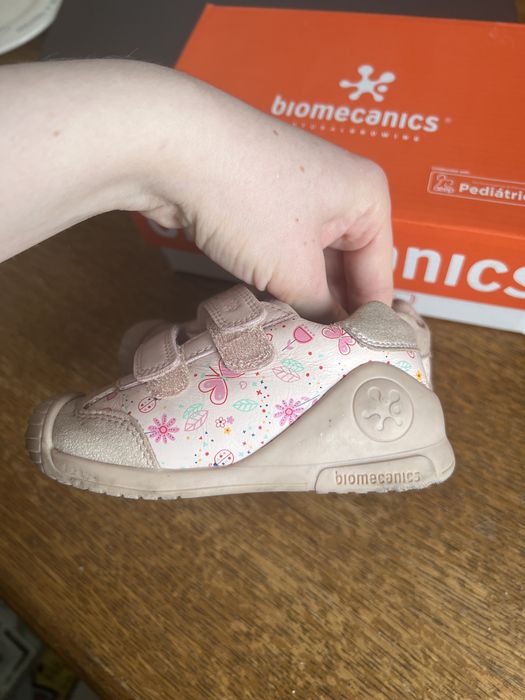 biomecanics кроссовки 22р