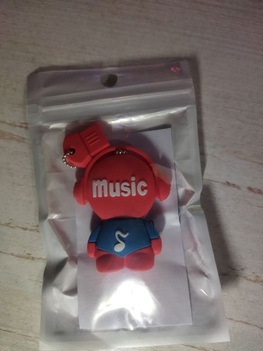 Usb flash - флэшка 64 гига