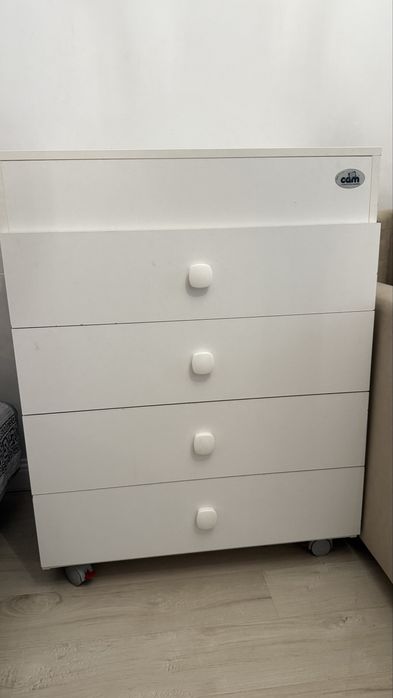 Комод в хорошем состоянии. Италия