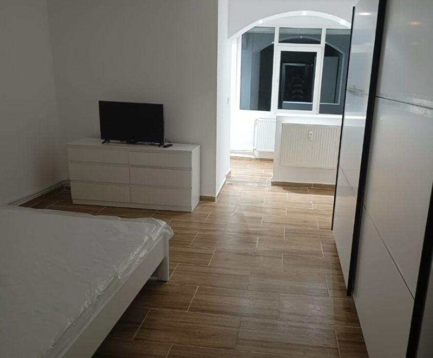 Închiriere apartament