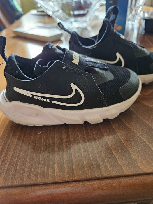 Продам детски обувки