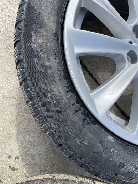 Jante Aliaj BMW r17 seria 3 5 f10 + cauciucuri 225 / 55 / R17