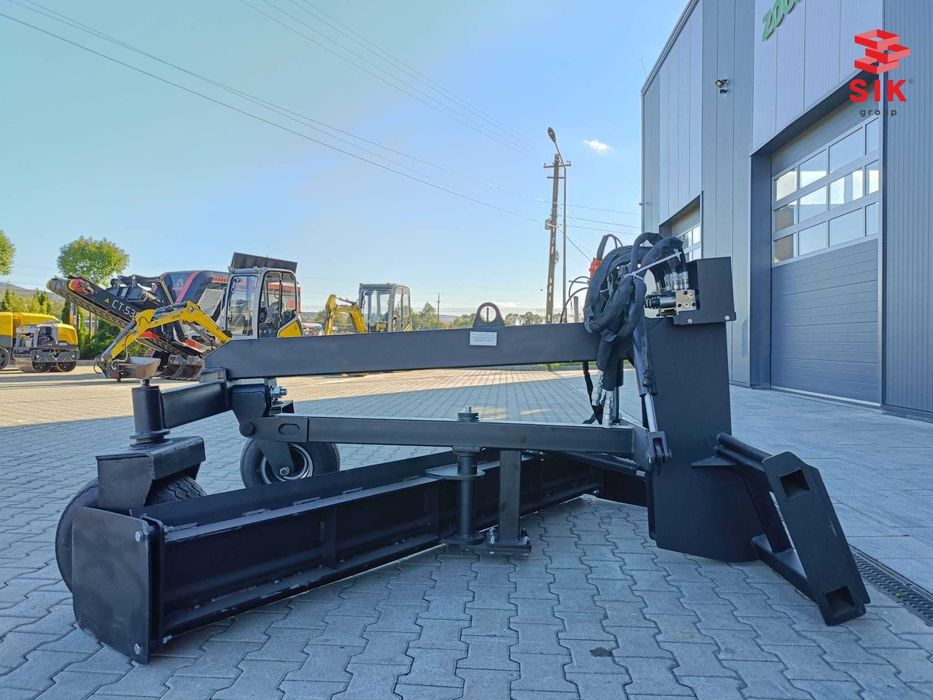 Nivelator de teren pentru mini încărcătoare – Bobcat