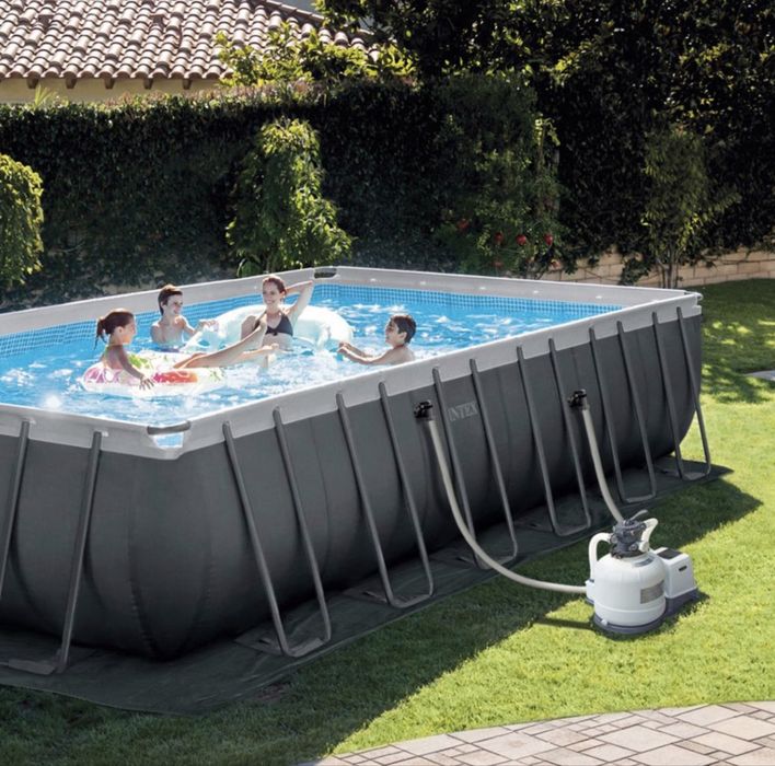 Vând piscină Intex 26364NP — 732 x 366 x 132 cm Vand
