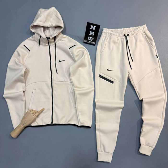 Мъжки спортни екипи