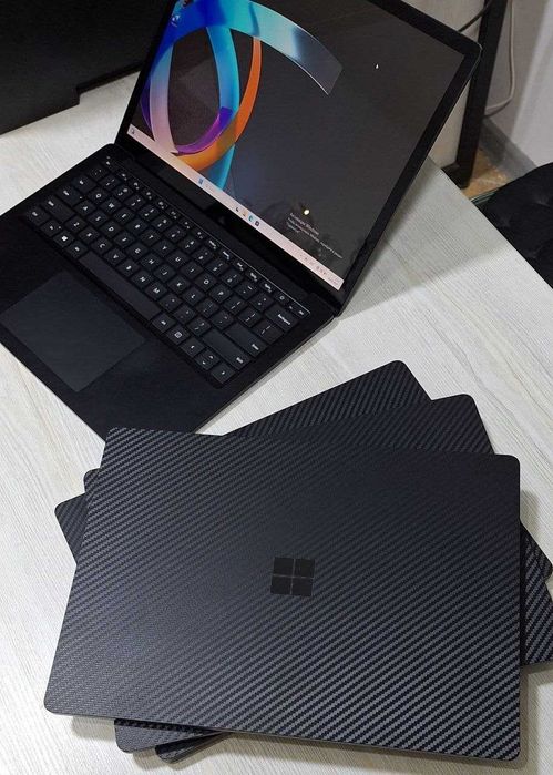 Surface Laptop 3 carbon 13.5” 2K IPS Sensor I7-1065G7 16GB/256GB NVMe