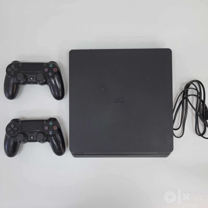 Sony Playstation 4 Slim 1TB+Oyinlar+joystic+optom narxlarda
