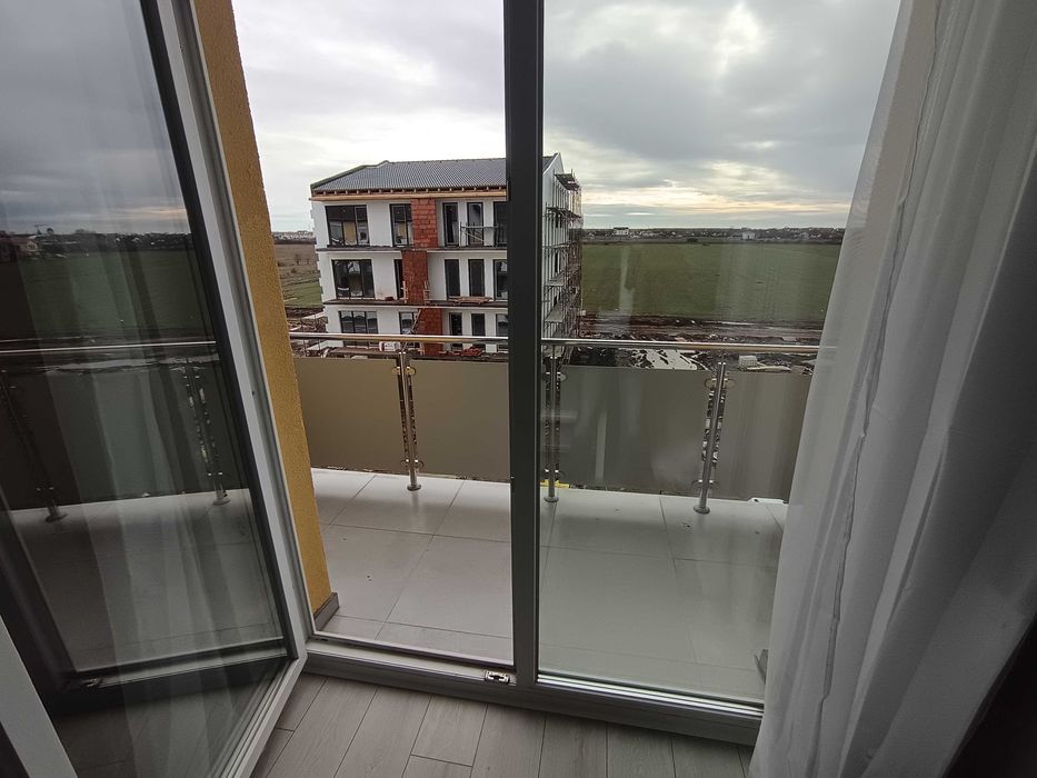 Închiriez apartament nou prima chirie cu 2 camere in Giroc