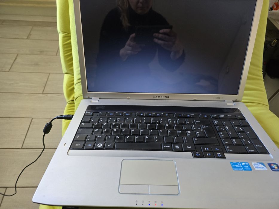 Laptop Samsung R730 17 inch (43,9 cm)!