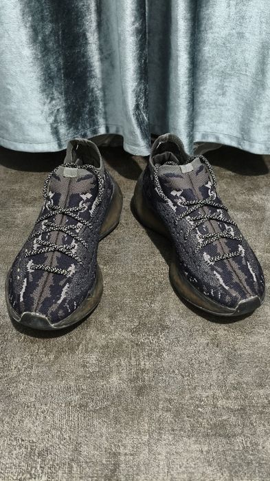 Кроссовки Adidas Yeezy Boost 380