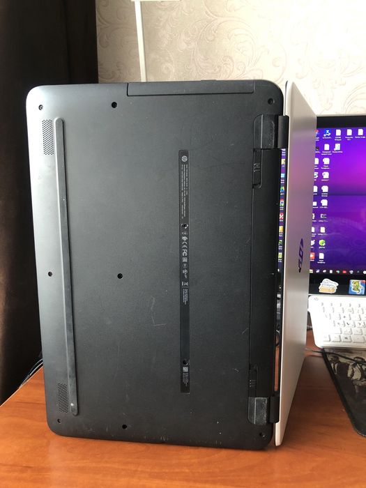 HP 17-y010ur AMD A8 4 Ядра