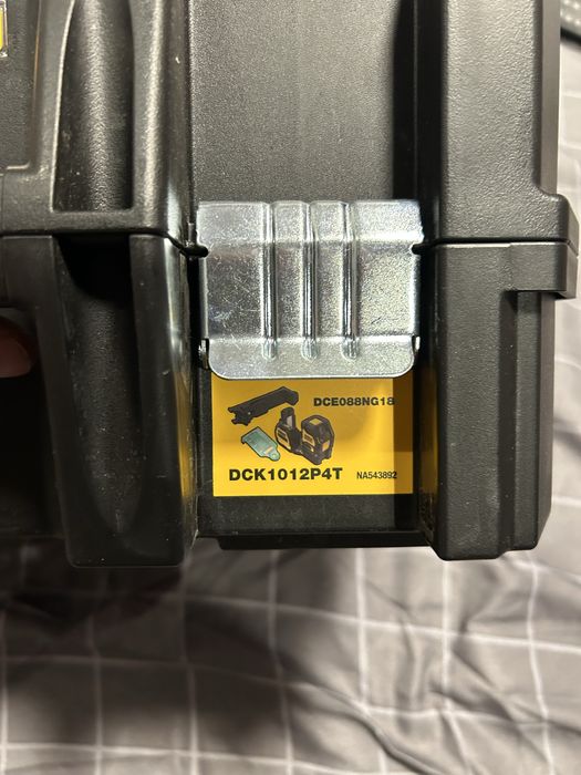 Акумулаторен лазарен нивелир Dewalt