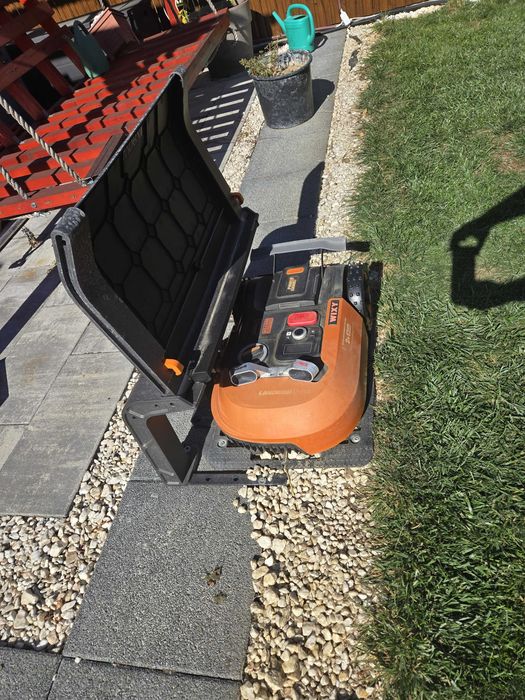 Robot gazon WORX Landroid M500 Plus WR165E + ACS + Off-Limits + roți WA0952