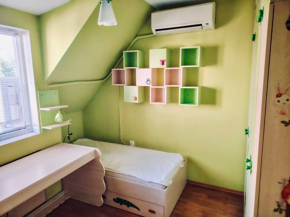 Дава се под наем Тристаен апартамент в Пловдив, Център - 82 кв.м за 510 € - Снимка #3