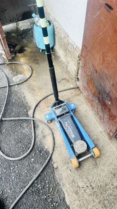 Шиномонтаж продаётся 1 миллион