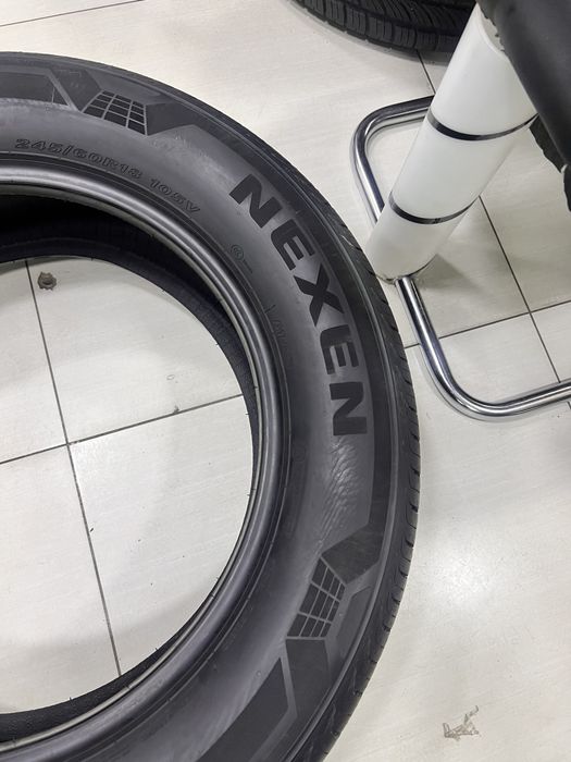 Nexen 245/60/18