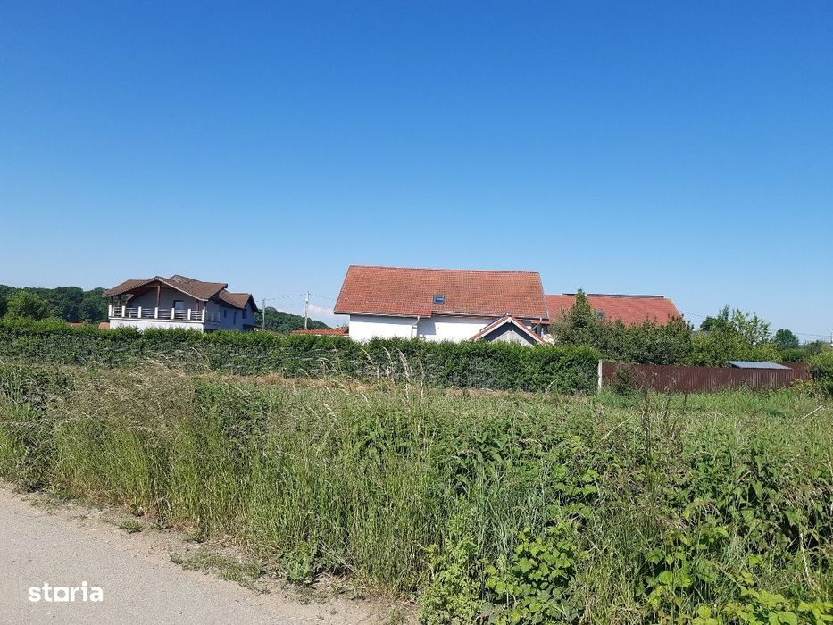 Teren intravilan construibil utilitati asfalt central Lunca Calnicului