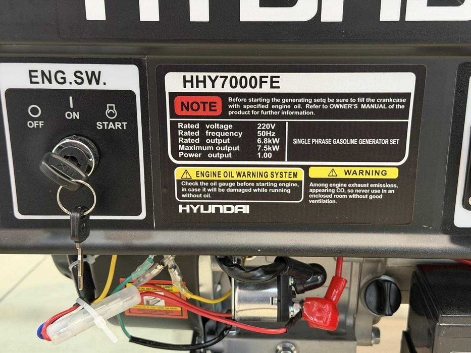 Бензинов генератор Hyundai HHY7000FE / 5.0 kW, 13 HP, ел.старт