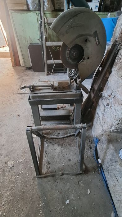 Отрезна машина (пендел)