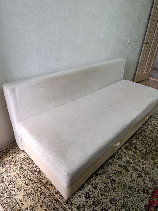 Продам диван тумбу и кровать
