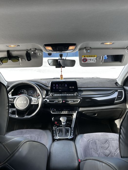 Продам Киа селтос 2.0