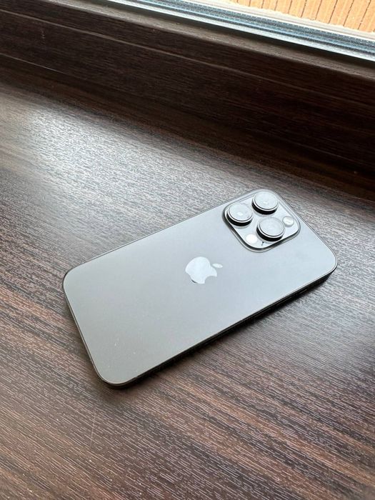 Срочно Iphone 14 pro, в идеале