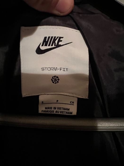 Зимно яке nike storm fit