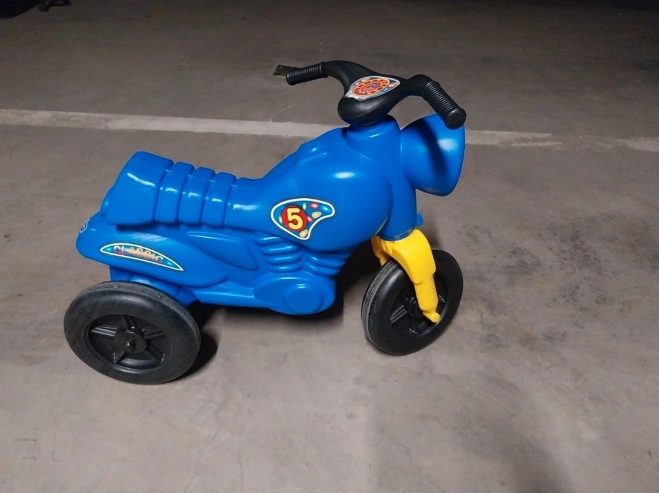 Tricicleta copii 2 ani+