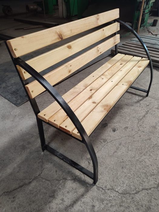 VIP беседка, скамейки, мангалы.