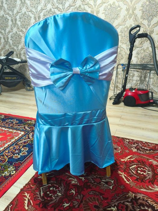 Продам чехлы на стулья