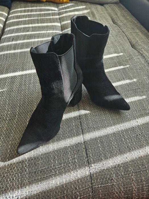 Дамски боти ASOS 38 номер