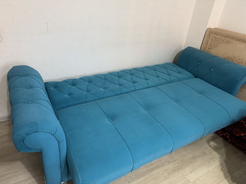 Продам диван в хорошем сост