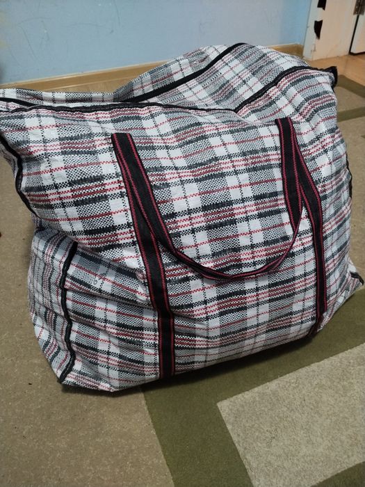 Отдам вещи женские