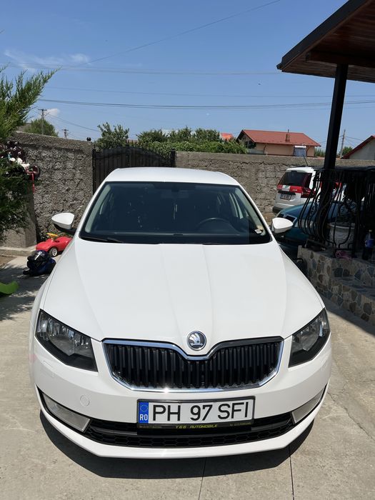 SKODA Octavia 2013 — imagine 1