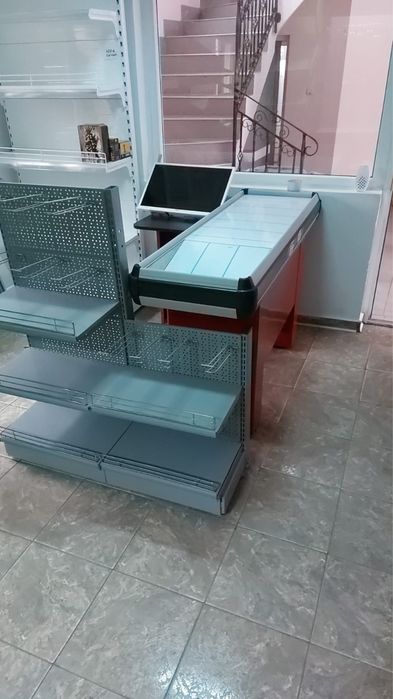 Rafturi metalice pentru magazinul ideal