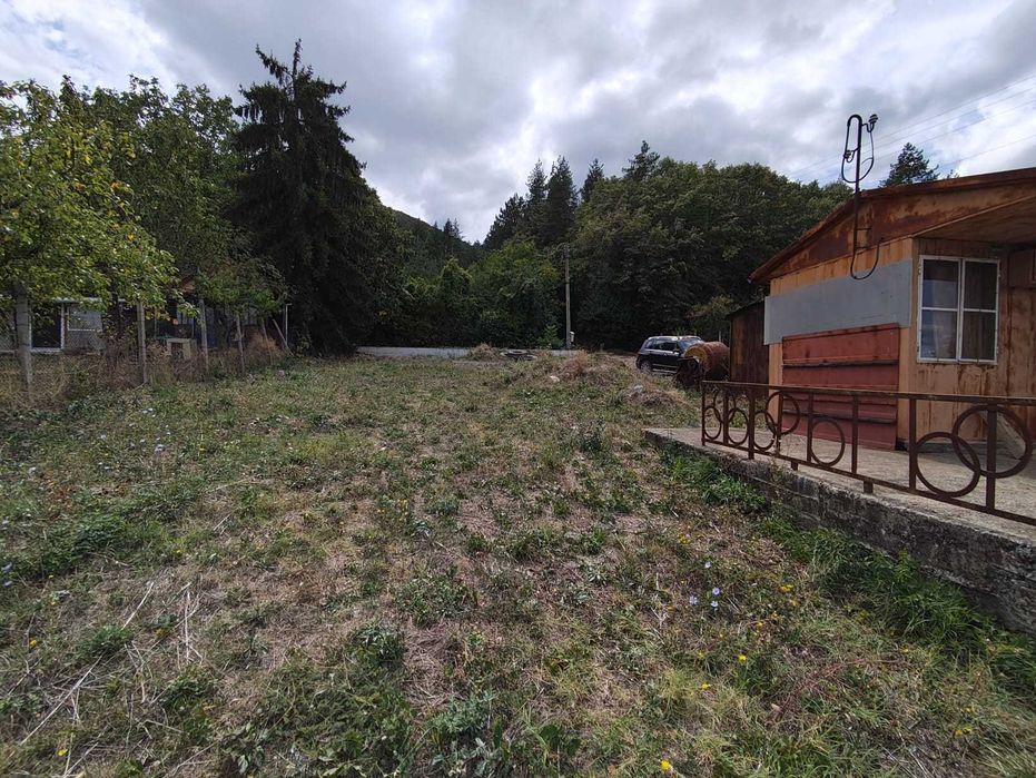 Продава се Парцел в Търговище, Вилна зона - 980 кв.м за 11 €/кв.м - Снимка #1