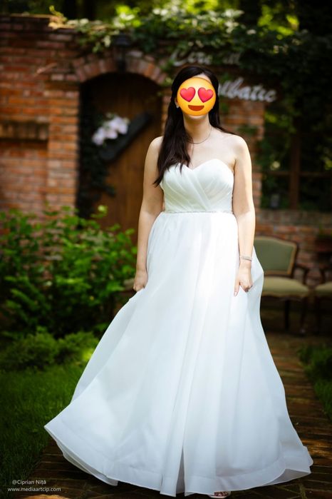 Rochie de mireasă rafinată