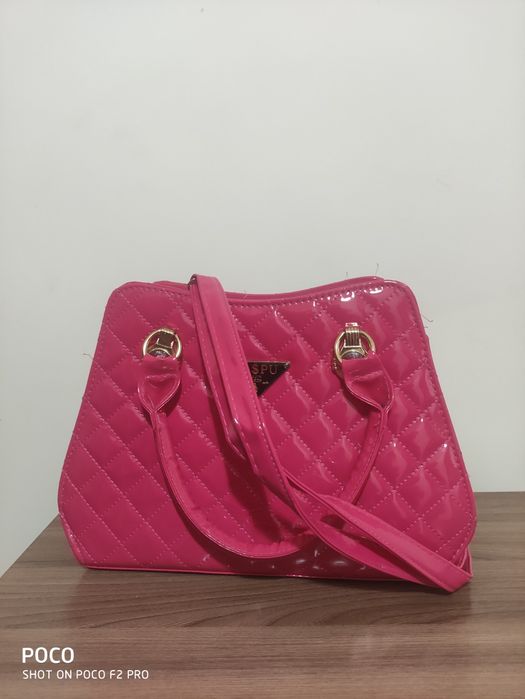 Сумка Авон 4000 тг.