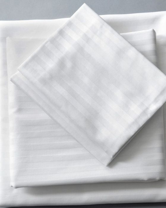 14 LEI- Lenjerie pat- fete perne fata pernanoi 45/ 70cm