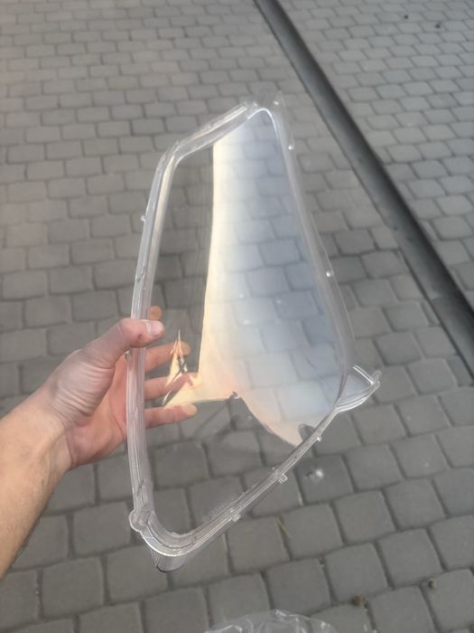 Стекла фар toyota prius 20