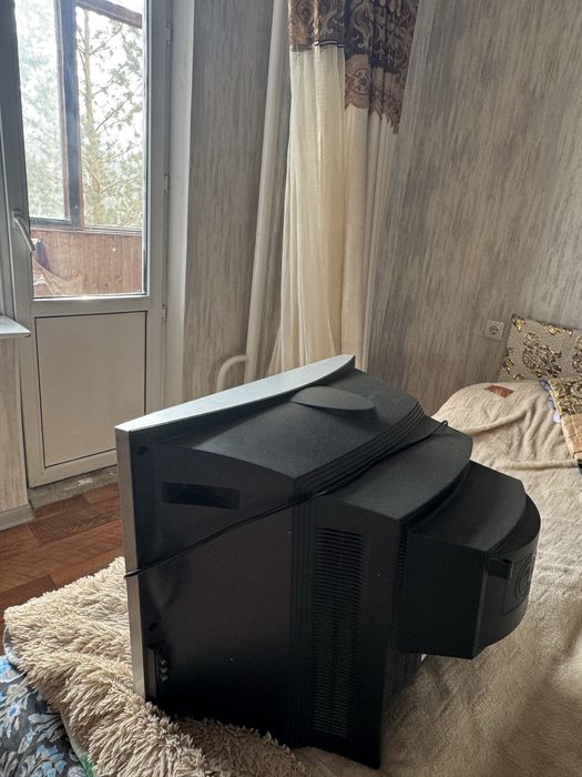 Старый телевизор